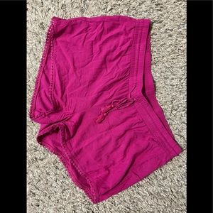 Old Navy pink shorts size Large
